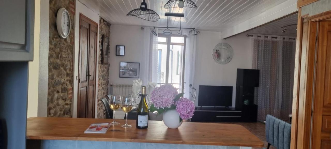 Maison De Ville Avec Garage Prades  Εξωτερικό φωτογραφία